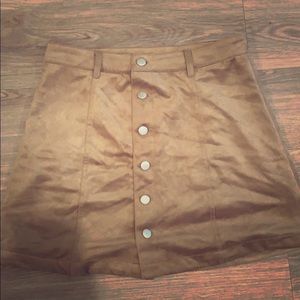 Suede skirt with silver buttons